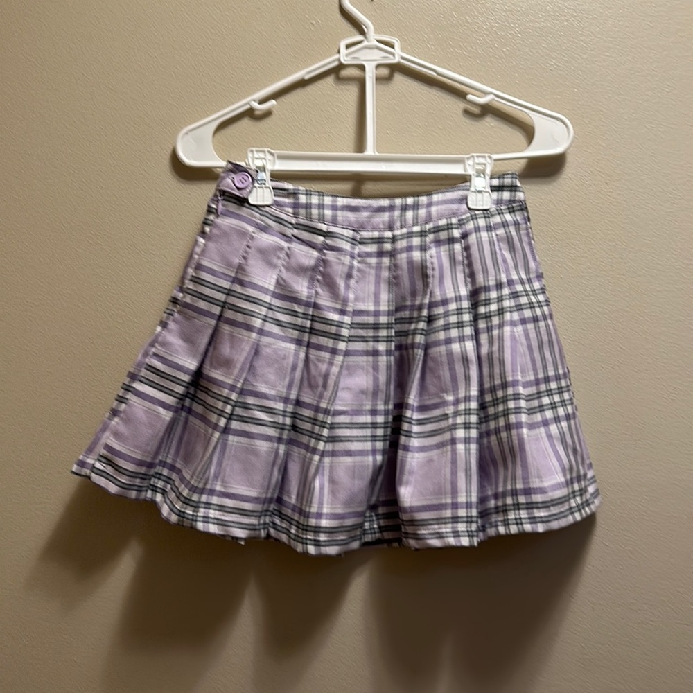 Forever 21 pleated skirt Size XS 🟣purple plaid